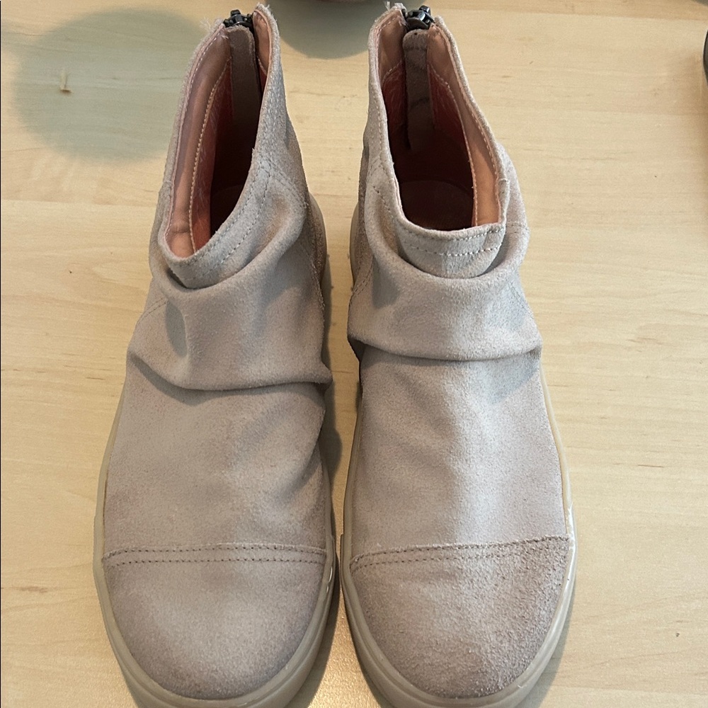 Stylish Beige Ankle Booties